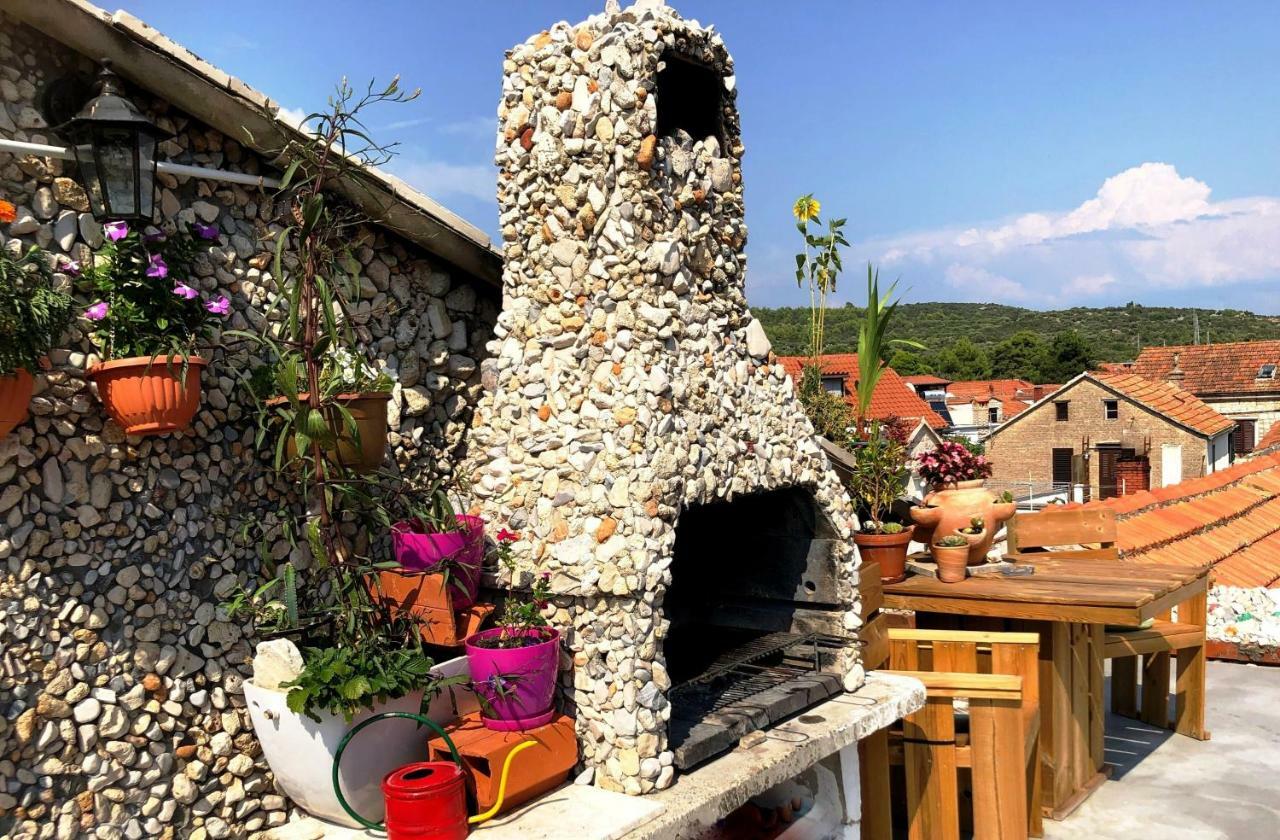 Guest House San Nikola Stari Grad  Luaran gambar