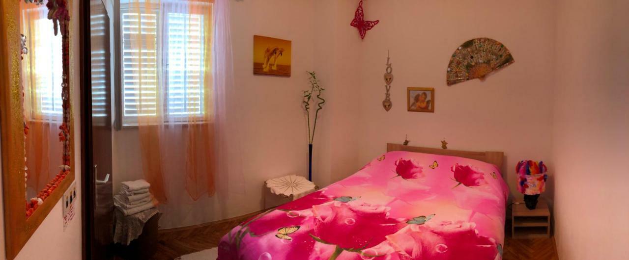 Guest House San Nikola Stari Grad  Luaran gambar