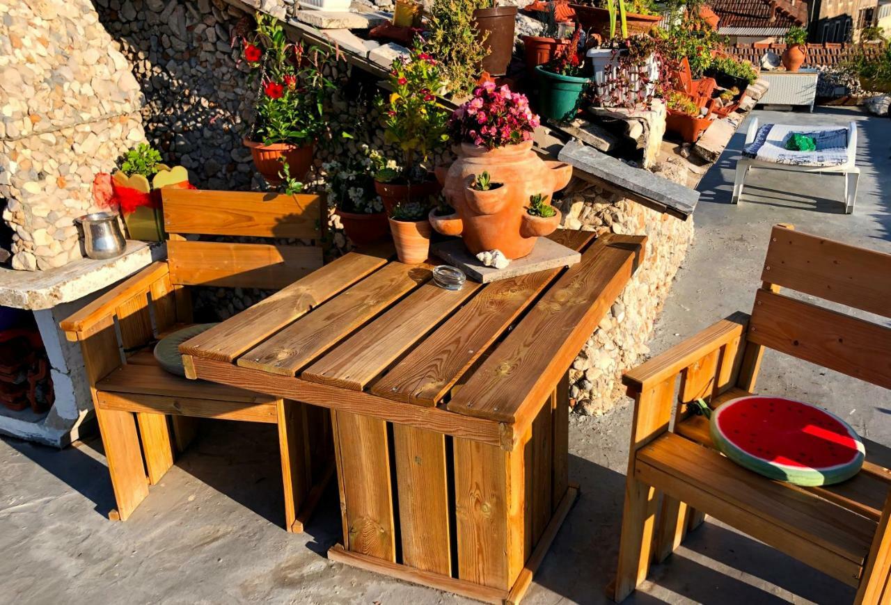 Guest House San Nikola Stari Grad  Luaran gambar